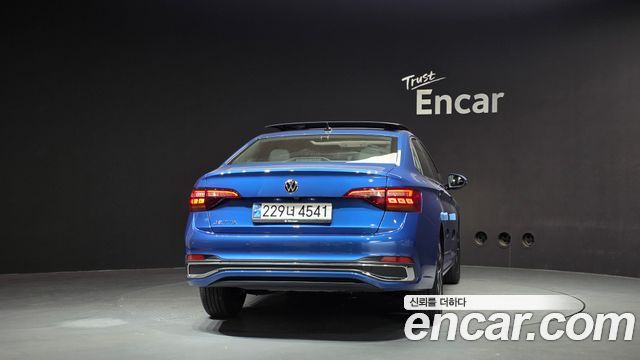 Volkswagen Jetta (VII) 1.5 TSI Prestige 2023 — фото 4