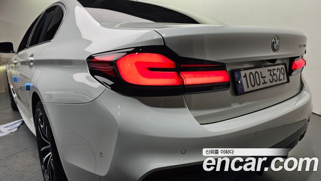 BMW 5 Series (G30) 520d M Sport Package Plus 2019 — фото 23