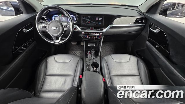 Kia Niro 1.6 HEV Prestige 2020 — фото 7