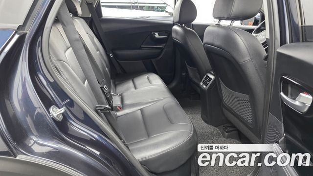 Kia Niro 1.6 HEV Prestige 2020 — фото 11