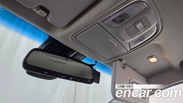 Kia Niro 1.6 HEV Prestige 2020 — фото 17