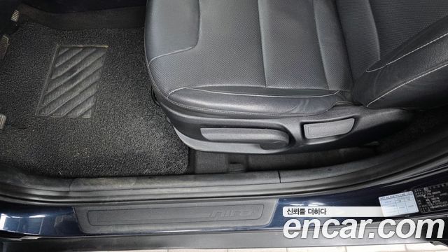 Kia Niro 1.6 HEV Prestige 2020 — фото 31