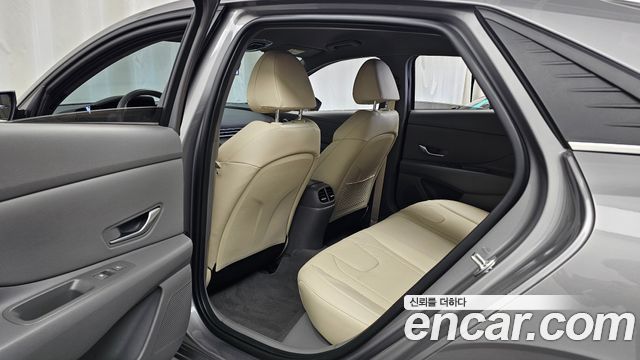 Hyundai Avante (CN7) 1.6 Inspiration 2023 — фото 11