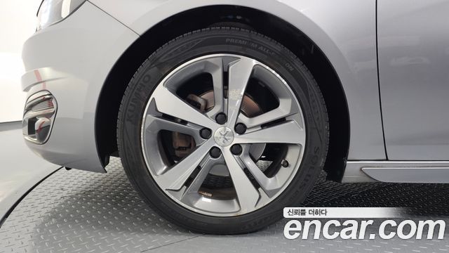 Peugeot 308 (II) 1.6 BlueHDi GT Line 2018 — фото 5