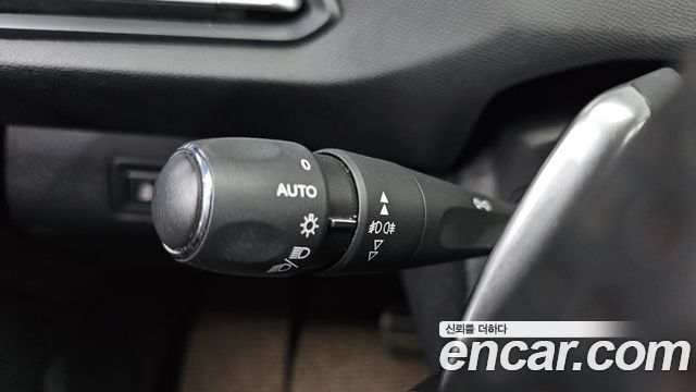 Peugeot 308 (II) 1.6 BlueHDi GT Line 2018 — фото 19