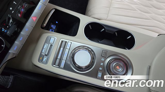 Genesis GV70 2.5T Gasoline 2WD 2023 — фото 9