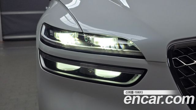 Genesis GV70 2.5T Gasoline 2WD 2023 — фото 28
