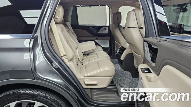 Lincoln Aviator (II) 3.0 Reserve  AWD 2020 — фото 11