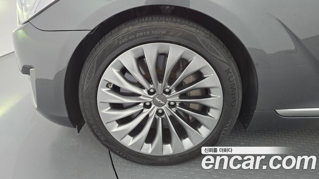 Genesis EQ900 3.8 GDI AWD Premium Luxury 2018 — фото 5