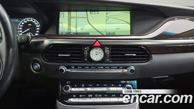Genesis EQ900 3.8 GDI AWD Premium Luxury 2018 — фото 13