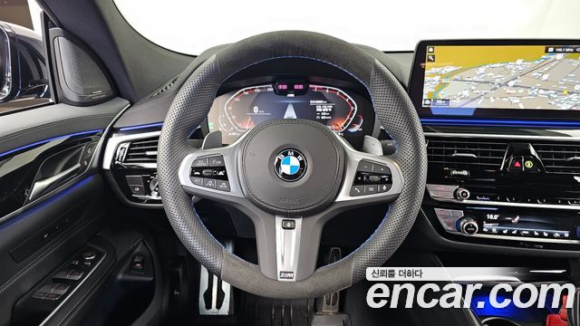 BMW 6 Series GT (G32) 630i xDrive M Sport 2023 — фото 13