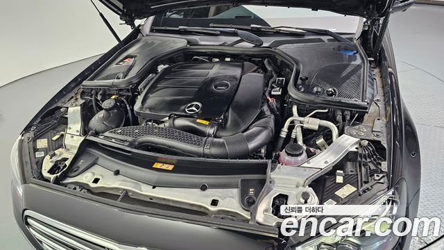 Mercedes-Benz E-Class (W213) E350 4MATIC Exclusive 2023 — фото 6
