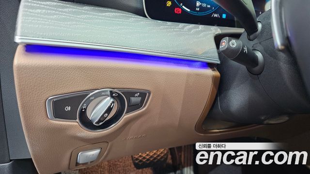 Mercedes-Benz E-Class (W213) E350 4MATIC Exclusive 2023 — фото 33