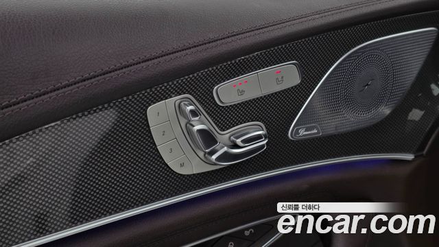 Mercedes-Benz CLS-Class (C257) CLS300d AMG Line 2019 — фото 8