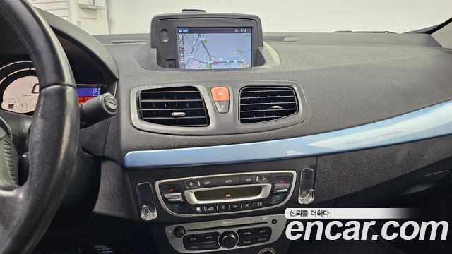 Renault Korea SM3 Z.E. RE 2016 — фото 14