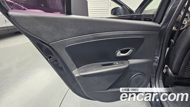 Renault Korea SM3 Z.E. RE 2016 — фото 25