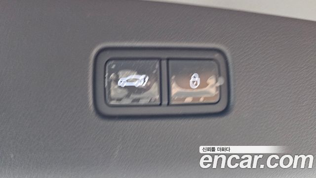 Genesis GV70 2.5T Gasoline AWD 2025 — фото 21