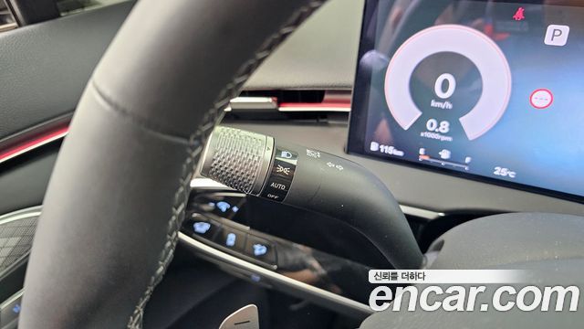 Genesis GV70 2.5T Gasoline AWD 2025 — фото 40