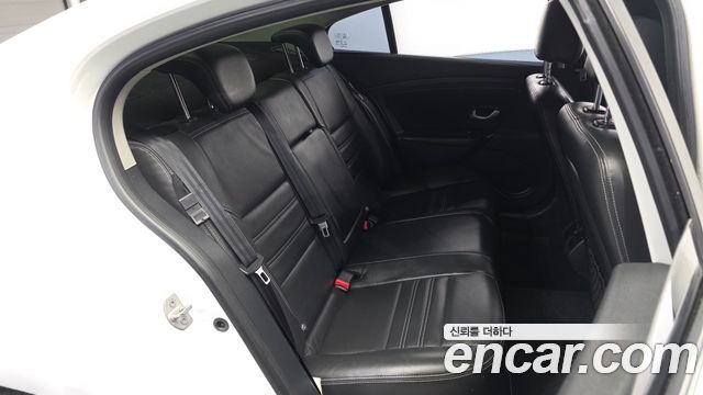 Renault Korea SM3 Z.E. RE 2016 — фото 12