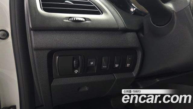 Renault Korea SM3 Z.E. RE 2016 — фото 26