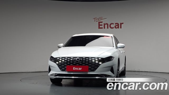 Hyundai Grandeur (IG) 3.0 LPi Rent Car Premium 2020 — фото 3