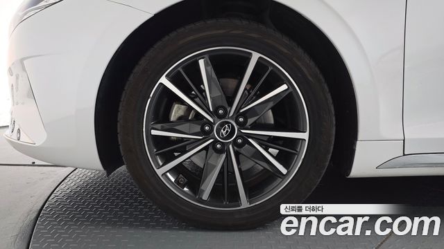 Hyundai Grandeur (IG) 3.0 LPi Rent Car Premium 2020 — фото 5