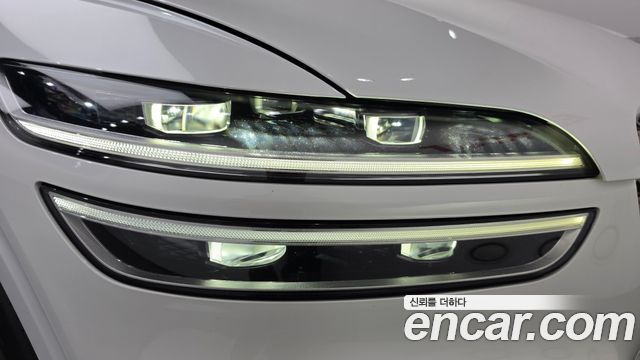 Genesis GV70 2.5T Gasoline AWD 2023 — фото 22