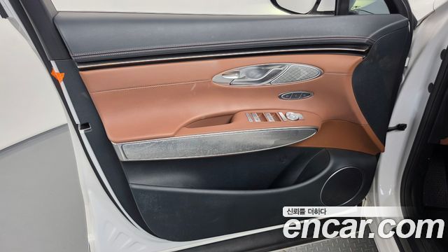 Genesis GV70 2.5T Gasoline AWD 2023 — фото 24