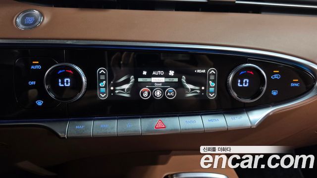 Genesis GV70 2.5T Gasoline AWD 2023 — фото 33