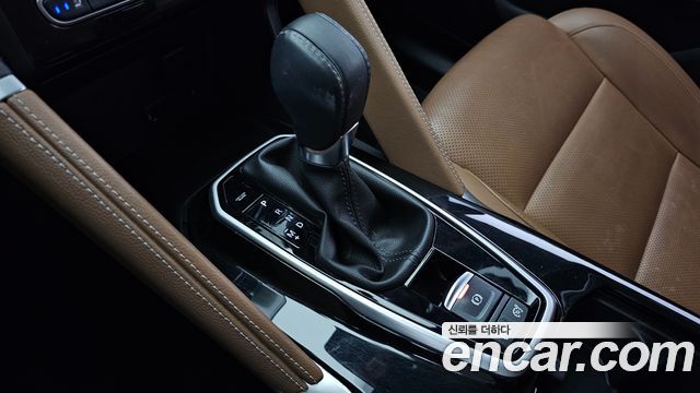 Renault Korea QM6 2.0 LPe RE Signature 2WD 2022 — фото 9