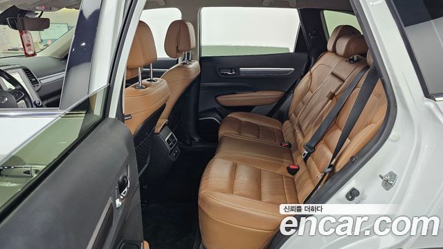 Renault Korea QM6 2.0 LPe RE Signature 2WD 2022 — фото 12