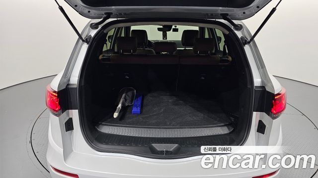 Renault Korea QM6 2.0 LPe RE Signature 2WD 2022 — фото 20
