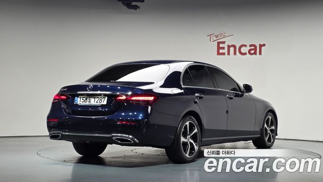 Mercedes-Benz E-Class (W213) E250 Avantgarde 2021 — фото 2