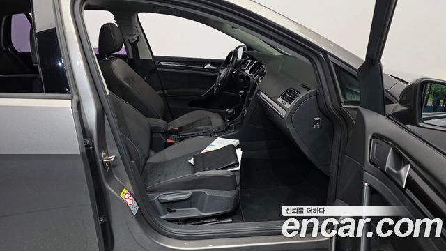 Volkswagen Golf (VII) 2.0 TDI 2015 — фото 15