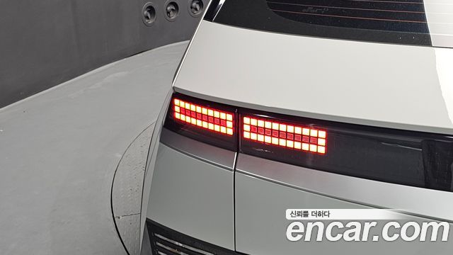 Hyundai Ioniq 5 Long range Commercial Long Range Package 2023 — фото 23