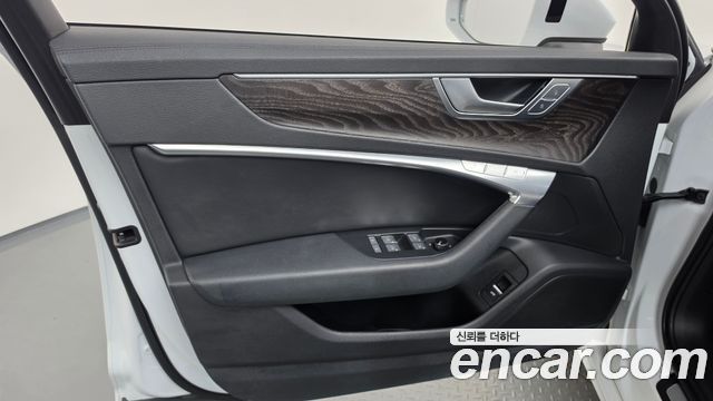 Audi A6 (C8) 45 TFSI Premium 2020 — фото 24