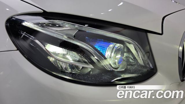 Mercedes-Benz E-Class (W213) E300 AMG Line 2019 — фото 22