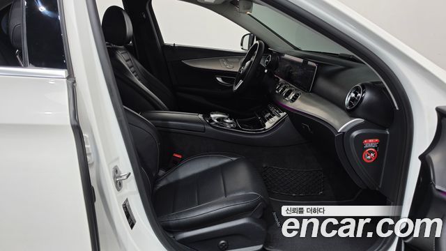 Mercedes-Benz E-Class (W213) E300 AMG Line 2019 — фото 26