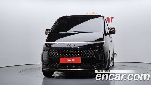 Hyundai Staria L3.5 Lounge 9-Seater Inspiration 2022 — фото 3