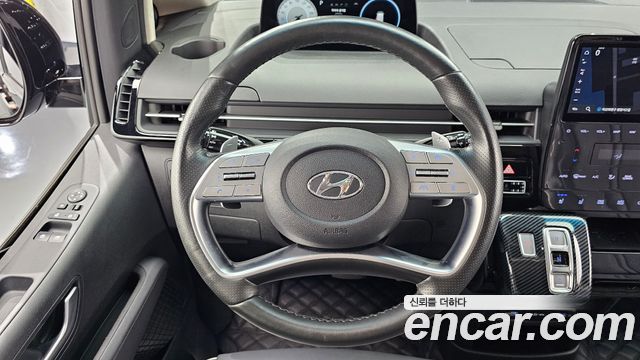 Hyundai Staria L3.5 Lounge 9-Seater Inspiration 2022 — фото 13