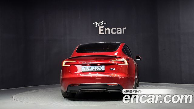 Tesla Model 3 Performance AWD 2026 — фото 4