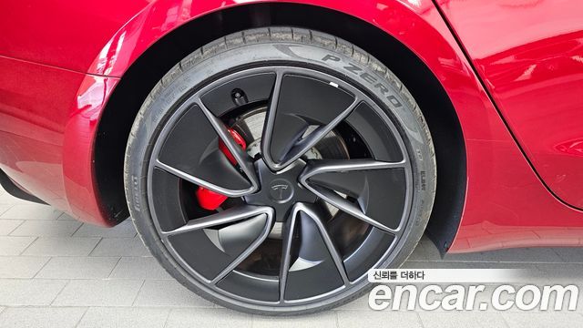 Tesla Model 3 Performance AWD 2026 — фото 5