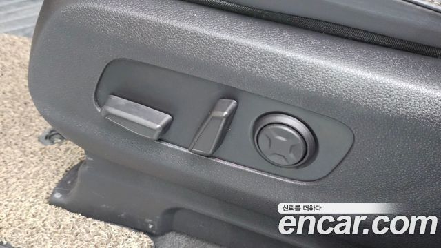 Kia Carnival (IV) Diesel 9-Seater Signature 2023 — фото 19