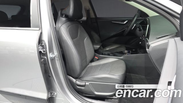 Kia Niro Signature 2022 — фото 11