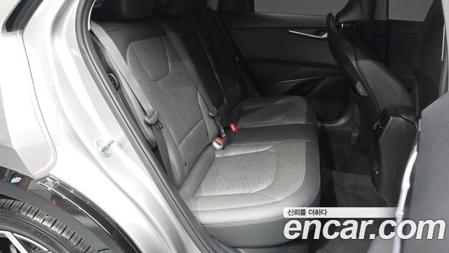 Kia Niro Signature 2022 — фото 12
