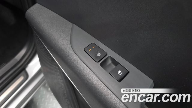 Kia Niro Signature 2022 — фото 18