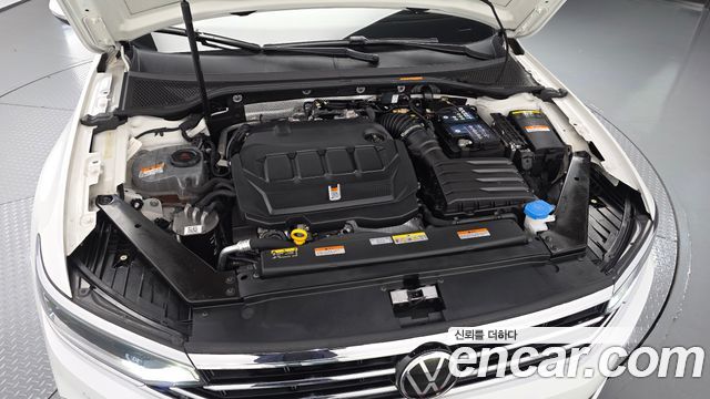 Volkswagen Passat GT (B8) 2.0 TDI Prestige 2022 — фото 6