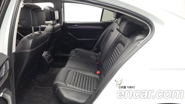 Volkswagen Passat GT (B8) 2.0 TDI Prestige 2022 — фото 26