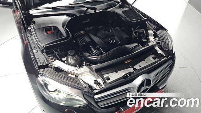Mercedes-Benz GLC-Class (X253) GLC300 4MATIC 2019 — фото 6