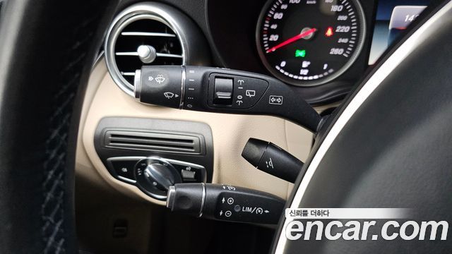 Mercedes-Benz GLC-Class (X253) GLC300 4MATIC 2019 — фото 16